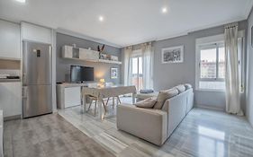 Coral & Apartment & Parking